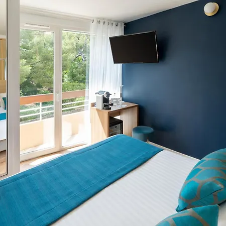 Best Western Plus Hôtel la Rade-2